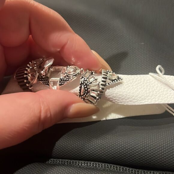 NWT Free People Silver Statement Ring (Set of 4) - Picture 4 of 4